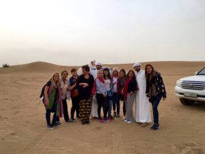 Viajar Juntas Dubai. Abu Dabi. Salidas grupales diseñadas y pensadas para mujeres. Viajes de mujeres en grupo.Viajamos Juntas por el mundo. Viajemos juntas en el proximo viaje