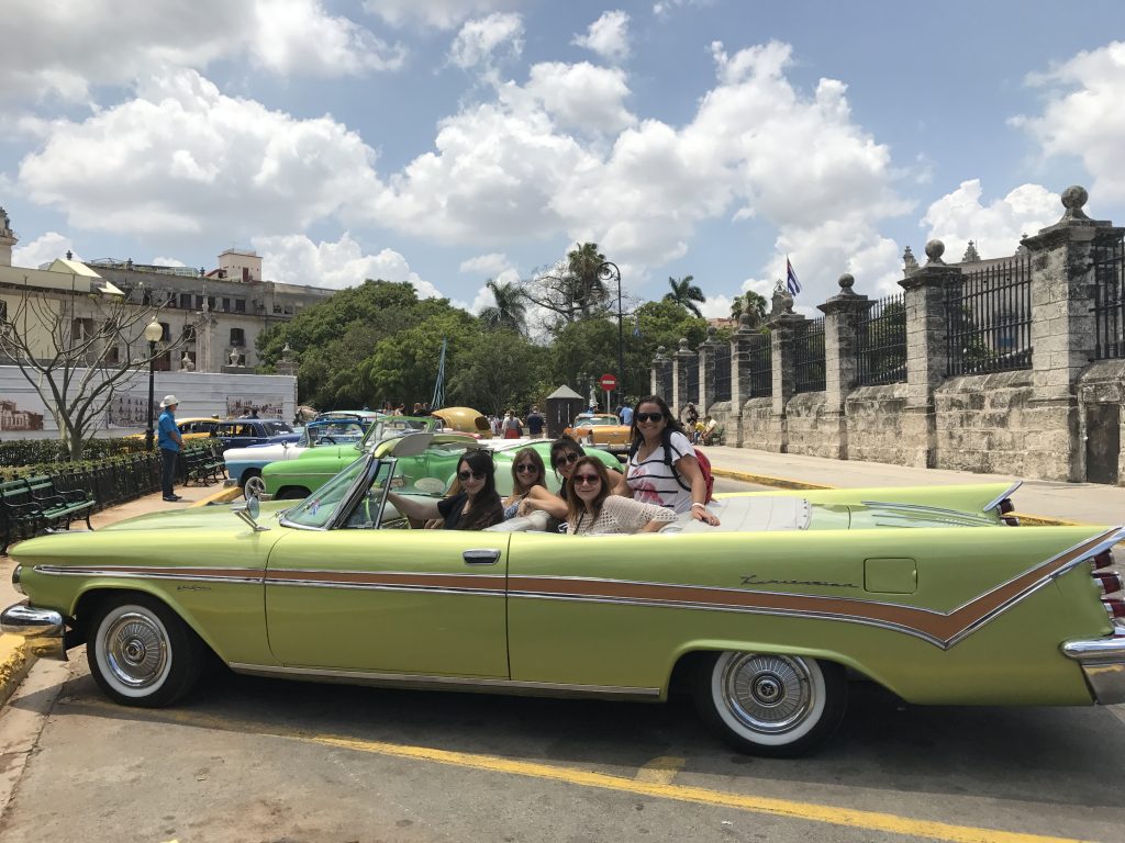 CUBA. Viajar Juntas. Viajes de Mujeres.Viajes en grupo de mujeres. Cuba. LaHabana.Havanna. Cayo Blanco. Cayos Cuba. Varadero. Che Guevara.Salidas grupales diseñadas y pensadas para mujeres. Viajes de mujeres en grupo